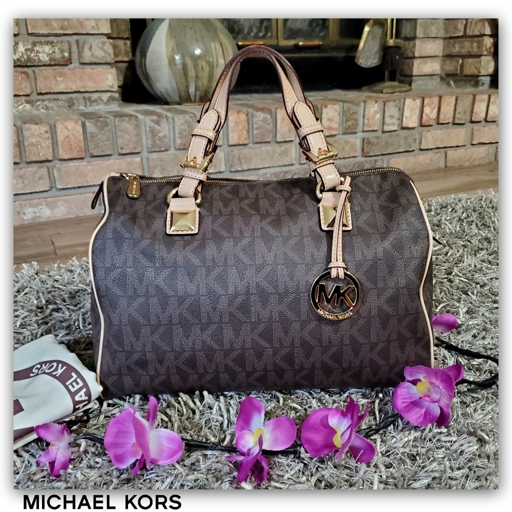🚫 SOLD 🚫 Michael Kors Brown Grayson Stachel